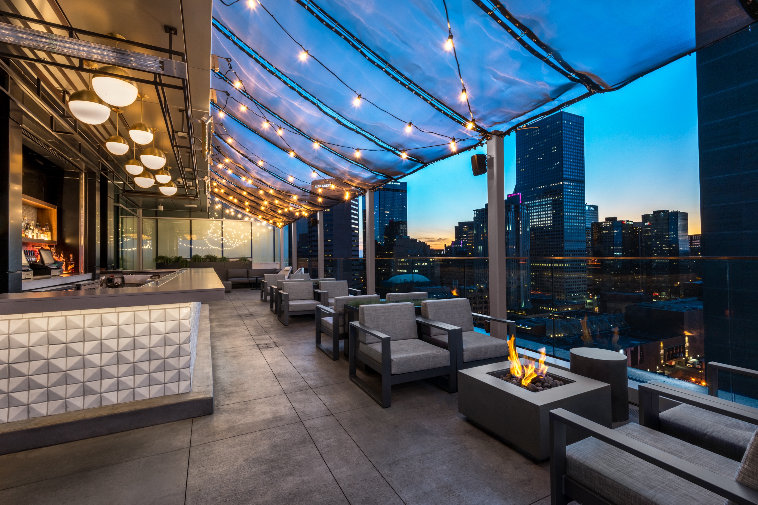 8 Spectacular Hotel Rooftops to Experience This Summer